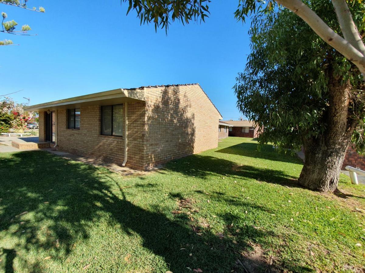 Ocean Beach Chalet 15 Jurien Bay Exterior photo